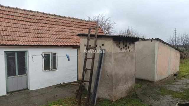 Kuća, četvorosoban, Prodaja, 155m2, Mlake, Gradska lokacija, Sombor