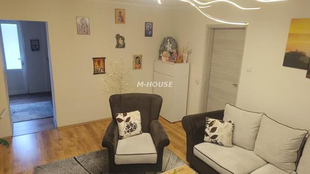 Kuća, Trosoban, Prodaja, 104m2, Selenča, Gradska lokacija, Sombor