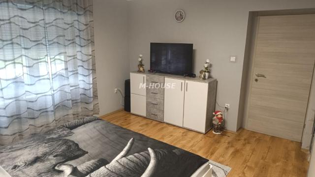 Kuća, Trosoban, Prodaja, 104m2, Selenča, Gradska lokacija, Sombor