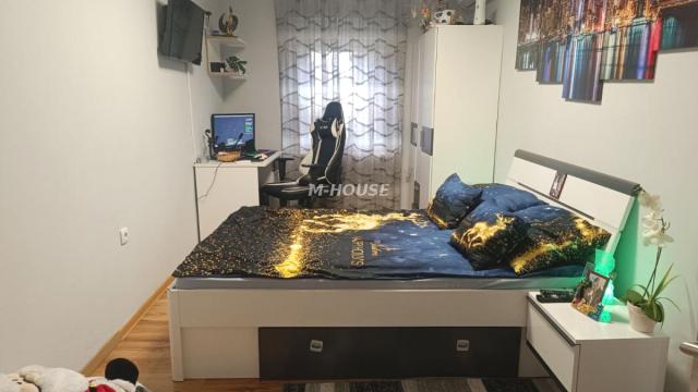 Kuća, Trosoban, Prodaja, 104m2, Selenča, Gradska lokacija, Sombor