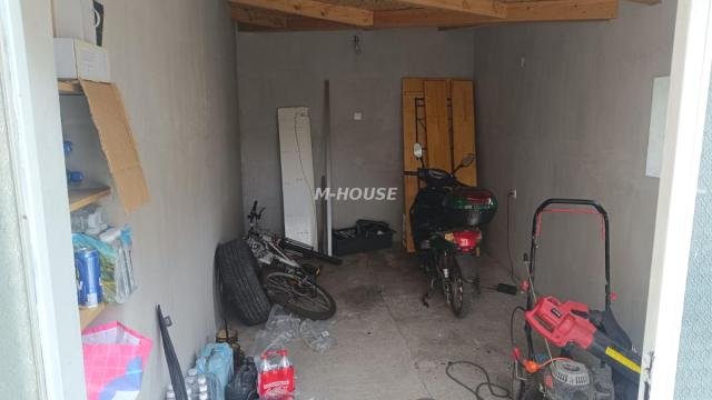 Kuća, Trosoban, Prodaja, 104m2, Selenča, Gradska lokacija, Sombor