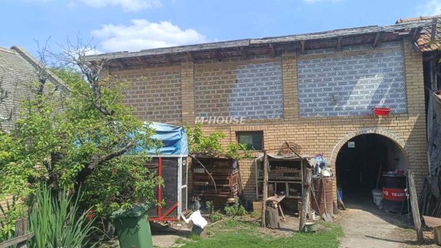 Kuća, Trosoban, Prodaja, 164m2, Lugomerci, Okolno mesto, Sombor