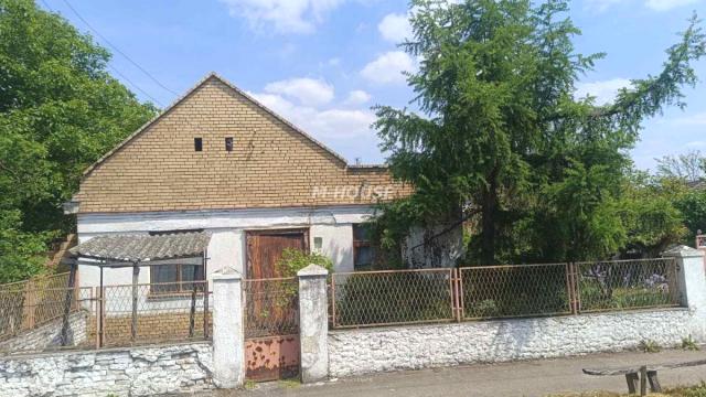 Kuća, Trosoban, Prodaja, 164m2, Lugomerci, Okolno mesto, Sombor