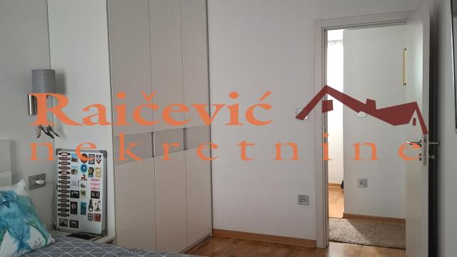 Stan, Trosoban, Prodaja, 88m2, Djeram pijaca, Zvezdara, Sabacka
