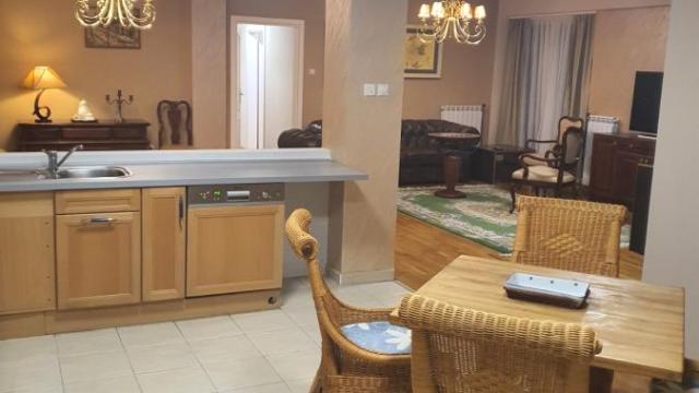 Stan, četvorosoban, Izdavanje, 132m2, Hotel M, Voždovac, Bulevar Oslobođenja