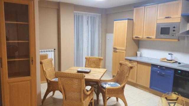 Stan, četvorosoban, Izdavanje, 132m2, Hotel M, Voždovac, Bulevar Oslobođenja