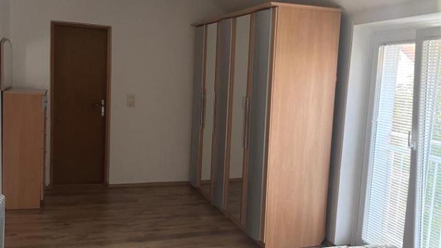 Kuća, četvorosoban, Izdavanje, 100m2, Jajinci, Voždovac, Milice Ribnikara
