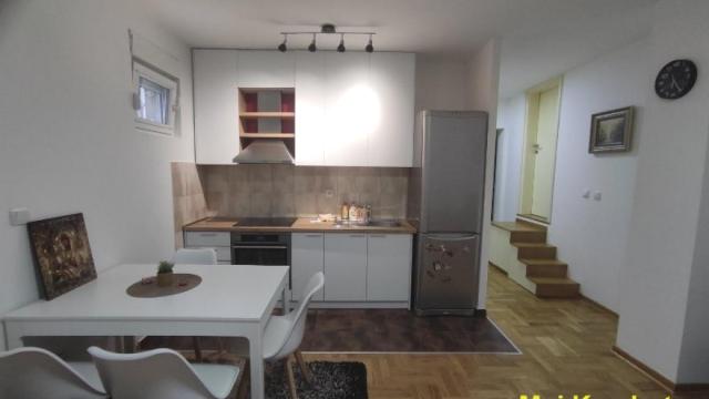 Stan, Dvosoban, Prodaja, 48m2, Lekino brdo, Voždovac, Miklošićeva
