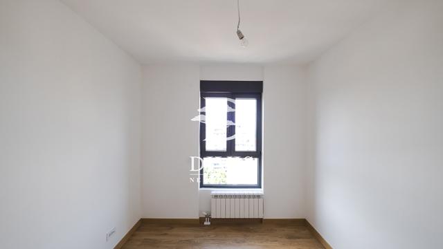 Stan, četvorosoban, Prodaja, 95m2, Generala Rašića