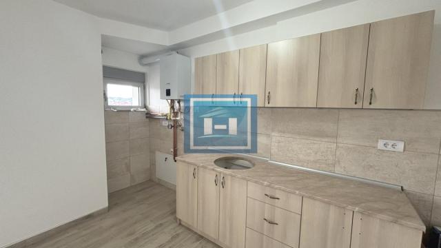 Stan, Izdavanje, 48m2, Paraćin