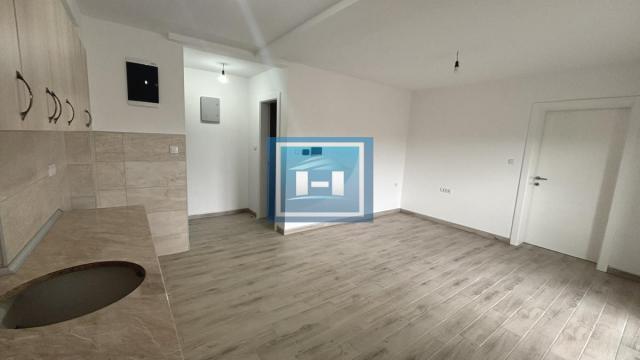 Stan, Izdavanje, 48m2, Paraćin
