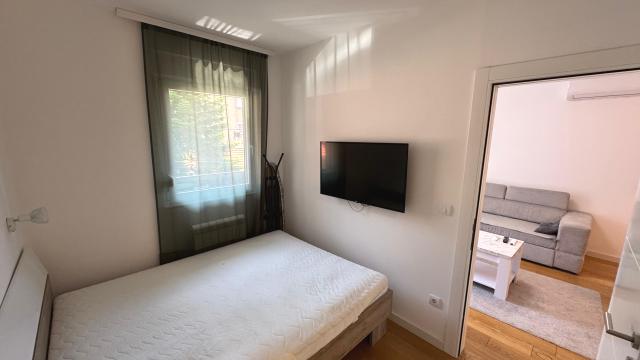 Stan, Dvosoban, Izdavanje, 41m2, Mihaila Gavrilovića