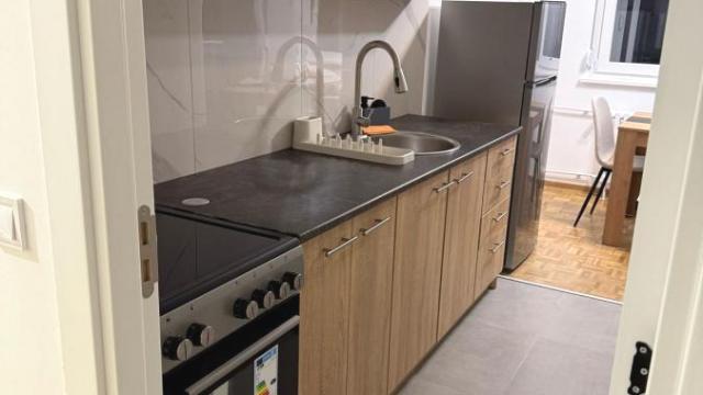 Stan, Trosoban, Izdavanje, 70m2, Blok 71, Novi Beograd, Ivana Ribara