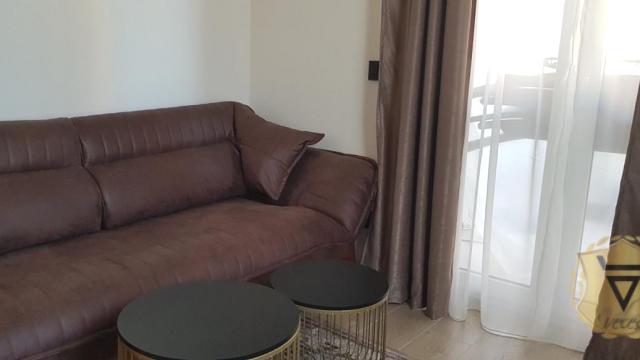 Stan, Trosoban, Izdavanje, 80m2, Dedinje, Savski venac, Miloja Đaka