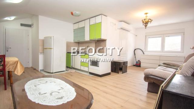 Stan, Trosoban, Izdavanje, 50m2, Gornji grad, Zemun, Slavonska