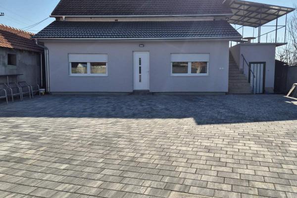 prodaja, kuca,
batajnica-zemun-beograd, 889378, petosoban-novosadska-32