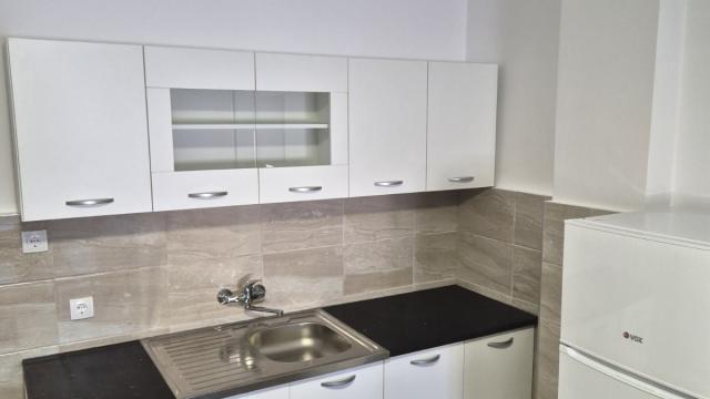 Kuća, Petosoban, Prodaja, 160m2, Batajnica, Zemun, Novosadska 32