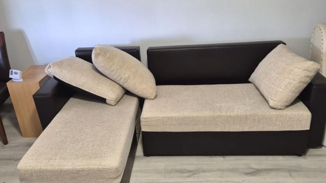 Kuća, Petosoban, Prodaja, 160m2, Batajnica, Zemun, Novosadska 32
