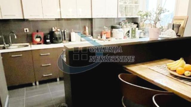Stan, četvorosoban, Prodaja, 90m2, Labudovo brdo, Rakovica, 11. krajiške divizije