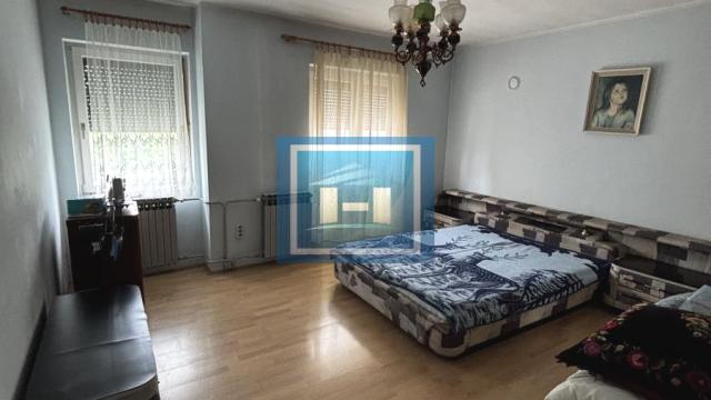 Stan, četvorosoban, Prodaja, 102m2, Strelište, Gradska lokacija, Jagodina