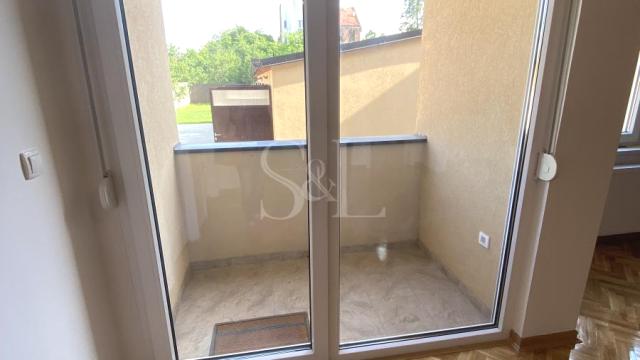Stan, Dvoiposoban, Prodaja, 54m2, Sombor