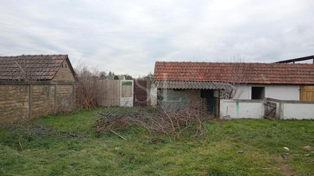 Kuća, Trosoban, Prodaja, 175m2, Doroslovo, Okolno mesto, Sombor
