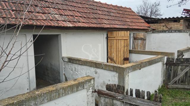 Kuća, Trosoban, Prodaja, 175m2, Doroslovo, Okolno mesto, Sombor