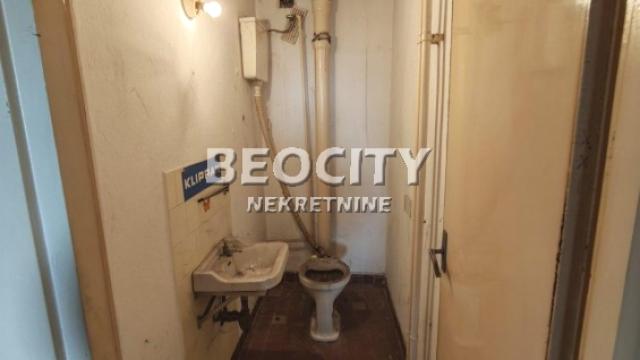 Stan, četvorosoban, Prodaja, 105m2, Blok 33, Novi Beograd, Bulevar Arsenija Čarnojevića