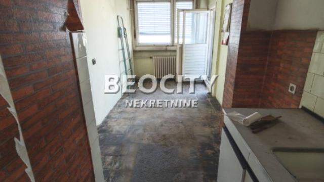 Stan, četvorosoban, Prodaja, 105m2, Blok 33, Novi Beograd, Bulevar Arsenija Čarnojevića