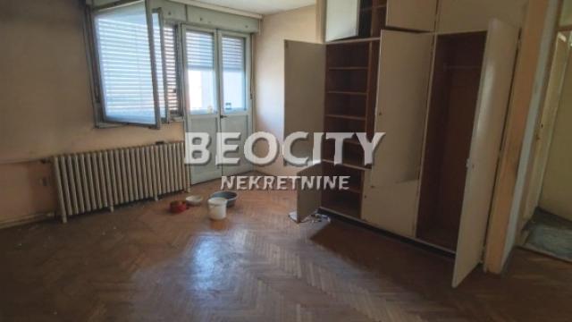 Stan, četvorosoban, Prodaja, 105m2, Blok 33, Novi Beograd, Bulevar Arsenija Čarnojevića