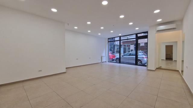 Poslovni prostor, Dvosoban, Izdavanje, 58m2, Novopazarska