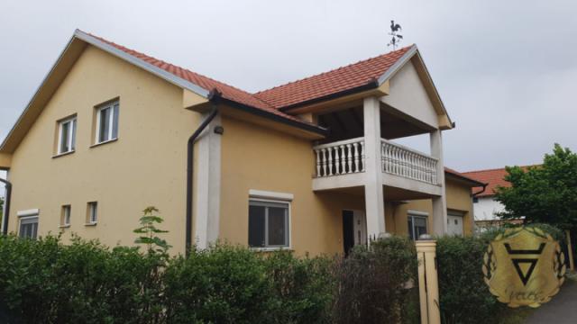 Kuća, Petosoban, Izdavanje, 165m2, Novi grad, Zemun, Jatačka