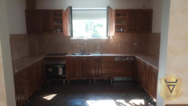 Kuća, Petosoban, Izdavanje, 165m2, Novi grad, Zemun, Jatačka