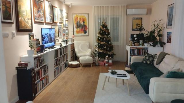 Stan, Dvoiposoban, Prodaja, 63m2, Centar, Gradska lokacija, Sombor