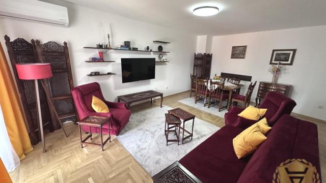 Stan, Trosoban, Izdavanje, 85m2, Senjak, Savski venac, Sitnička