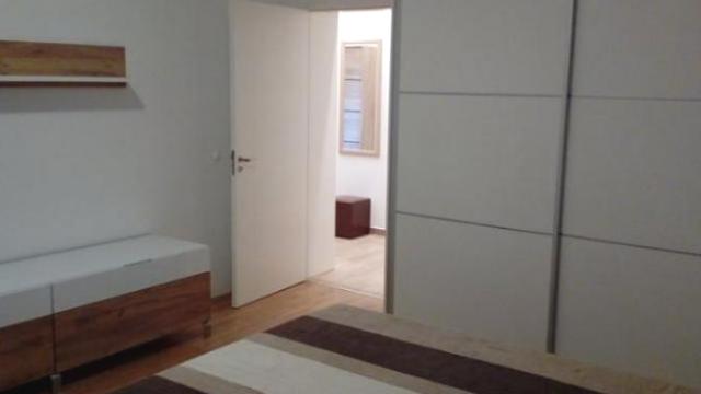 Stan, Trosoban, Izdavanje, 59m2, Krunska, Vračar, Njegoseševa