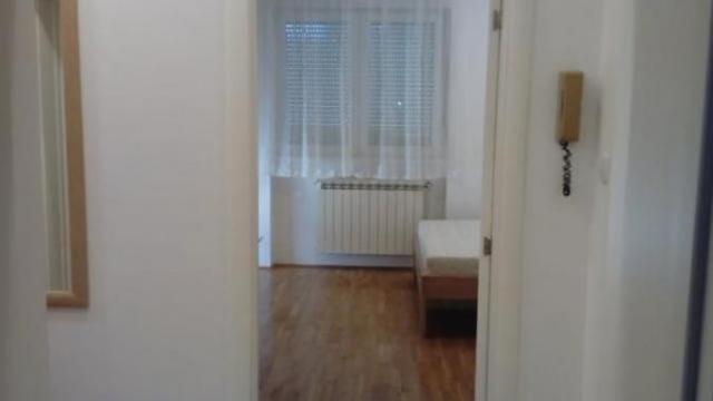 Stan, Trosoban, Izdavanje, 59m2, Krunska, Vračar, Njegoseševa