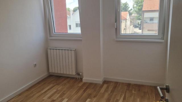 Stan, Izdavanje, 115m2, Gornji grad, Zemun, Železnička