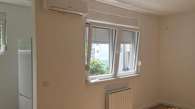 Stan, Izdavanje, 115m2, Gornji grad, Zemun, Železnička