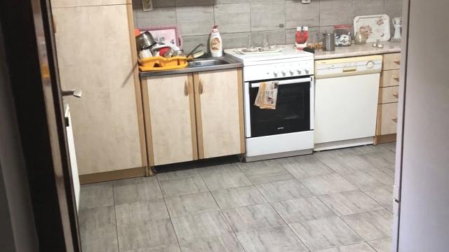 Kuća, četvorosoban, Prodaja, 170m2, Usije, Okolno mesto, Cara Dusana