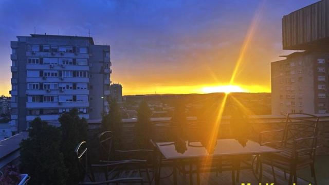 Stan, Jednoiposoban, Prodaja, 98m2, Blok 2, Novi Beograd, Otona Župančiča