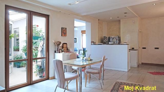 Stan, Dvosoban, Prodaja, 78m2, Centar, Stari grad, Kralja Petra