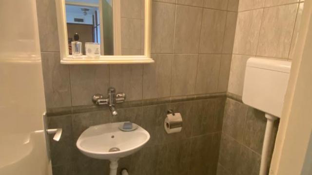 Stan, četvorosoban, Izdavanje, 120m2, Voždovačka crkva, Voždovac, Vojvode Stepe