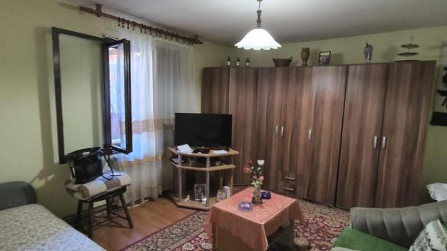 Kuća, četvorosoban, Prodaja, 80m2, Gradska lokacija, Ćuprija