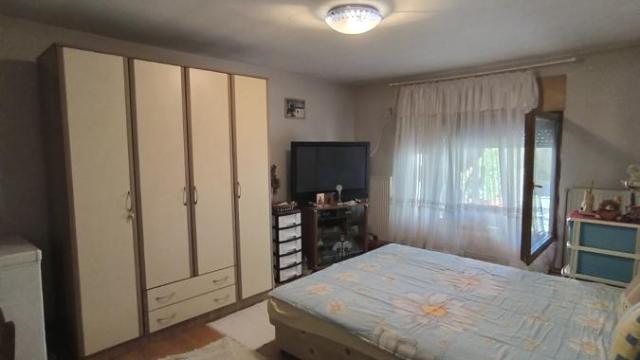 Kuća, četvorosoban, Prodaja, 80m2, Gradska lokacija, Ćuprija