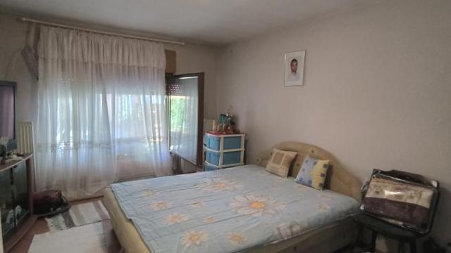 Kuća, četvorosoban, Prodaja, 80m2, Gradska lokacija, Ćuprija