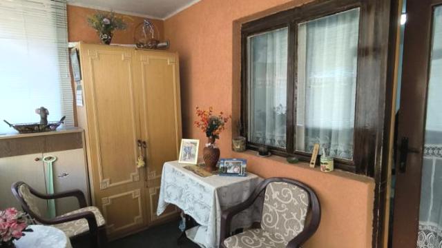 Kuća, četvorosoban, Prodaja, 80m2, Gradska lokacija, Ćuprija