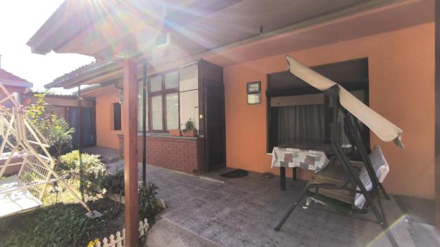 Kuća, četvorosoban, Prodaja, 80m2, Gradska lokacija, Ćuprija
