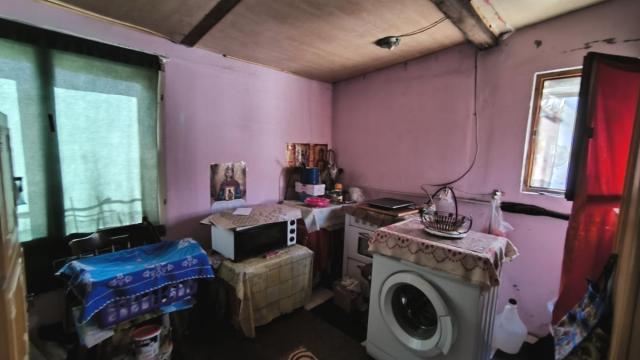 Kuća, četvorosoban, Prodaja, 80m2, Gradska lokacija, Ćuprija
