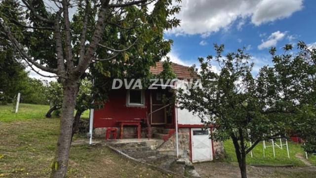 Kuća, Prodaja, 210m2, Čortanovci, Okolno mesto, Indjija